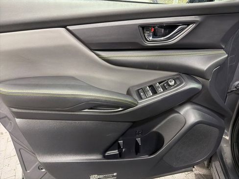 Used 2024 Subaru Ascent Onyx Edition image 9