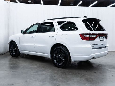 Used 2025 Dodge Durango R/T w/ Blacktop Package AWD/4WD image 4