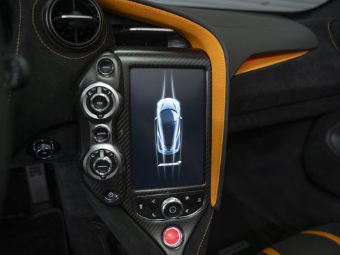 Used 2022 McLaren 720S Spider RWD image 51