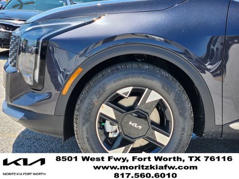 New 2026 Kia Sportage LX FWD image 6