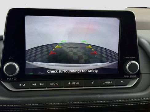 Used 2023 Nissan Rogue SV w/ SV Premium B Package FWD image 21