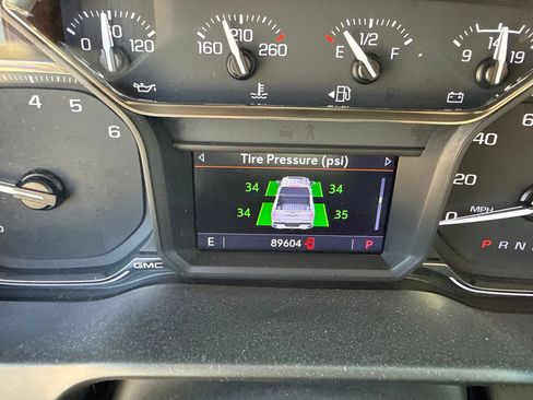 Used 2020 GMC Sierra 1500 SLE w/ SLE Value Package RWD image 23