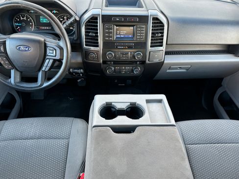 Used 2016 Ford F150 XLT image 15