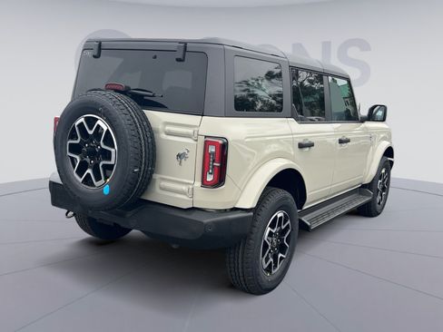 New 2026 Ford Bronco Outer Banks AWD/4WD image 11