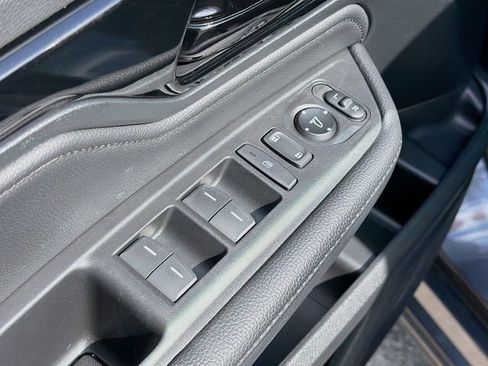 Used 2023 Honda Odyssey Touring image 24