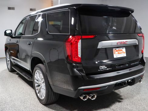 Used 2023 GMC Yukon Denali w/ Max Trailering Package AWD/4WD image 9