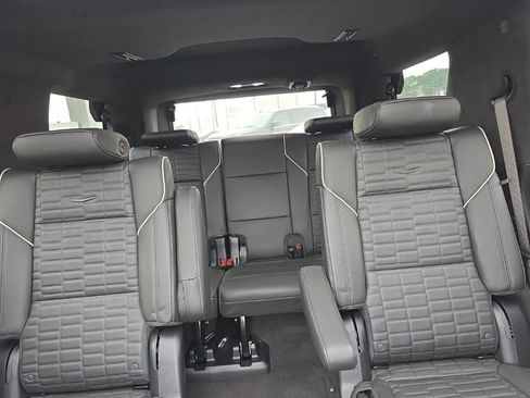 Used 2025 Cadillac Escalade V image 29