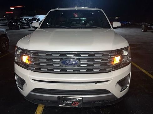 Used 2019 Ford Expedition Limited image 2
