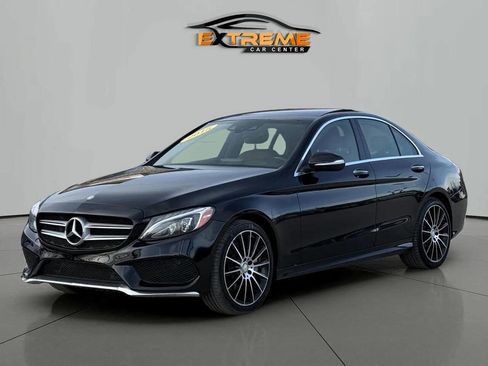 Used 2015 Mercedes-Benz C 300 4MATIC Sedan image 2