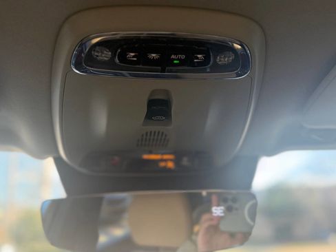 Used 2016 Volvo XC90 T6 Momentum w/ Protection Package Plus image 39