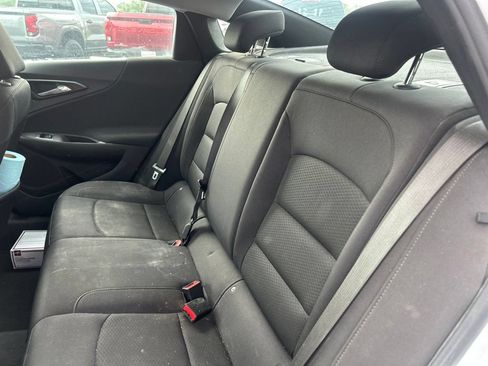 Used 2023 Chevrolet Malibu LS FWD image 29