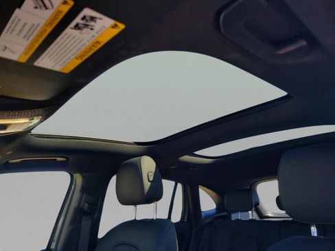 Certified 2026 Mercedes-Benz GLA 250 image 28