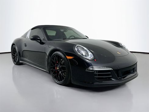 Used 2016 Porsche 911 Targa 4 GTS image 9