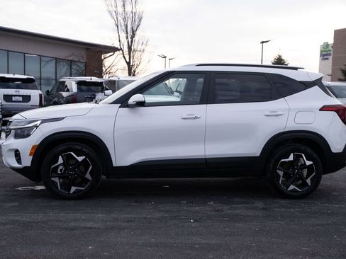 Used 2025 Kia Seltos S image 4