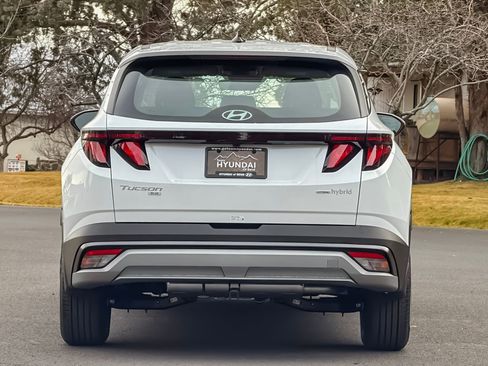 New 2026 Hyundai Tucson Blue SE image 5