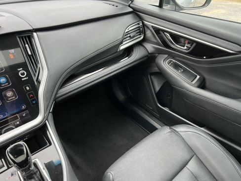 Used 2020 Subaru Outback Limited AWD/4WD image 34