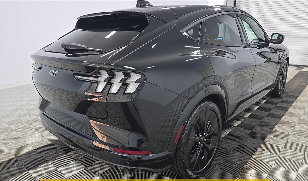Used 2025 Ford Mustang Mach-E GT AWD/4WD image 5