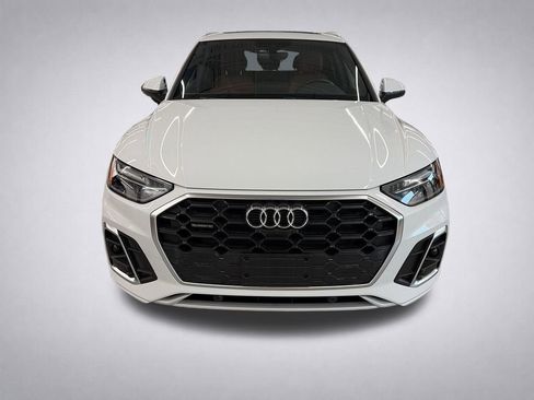 Used 2023 Audi Q5 2.0T Premium Plus w/ Premium Plus Package AWD/4WD image 9