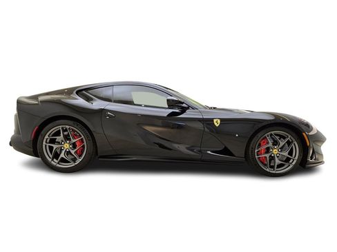 Used 2020 Ferrari 812 Superfast image 6