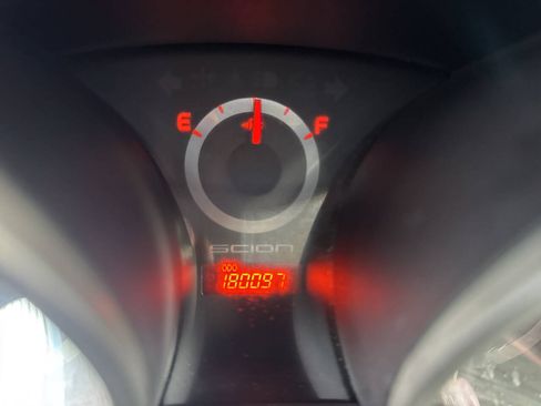 Used 2012 Scion tC FWD image 26