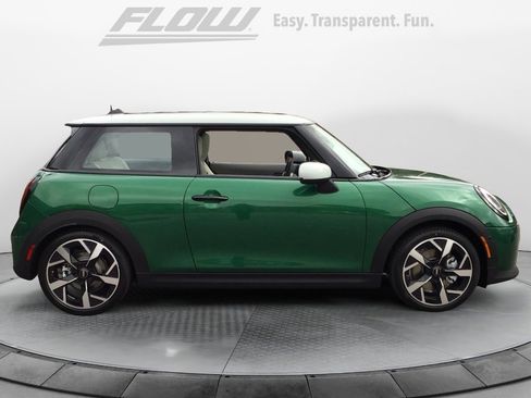 New 2026 MINI Cooper 2-Door Hardtop image 8