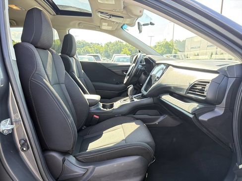 Used 2022 Subaru Outback Premium AWD/4WD image 18