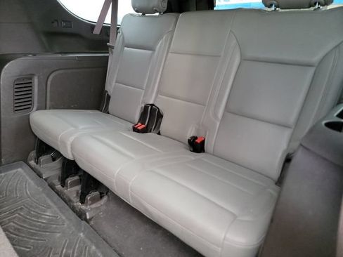 Used 2021 Chevrolet Suburban LT AWD/4WD image 10