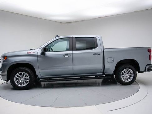 Used 2023 Chevrolet Silverado 1500 RST w/ Z71 Off-Road Package image 7