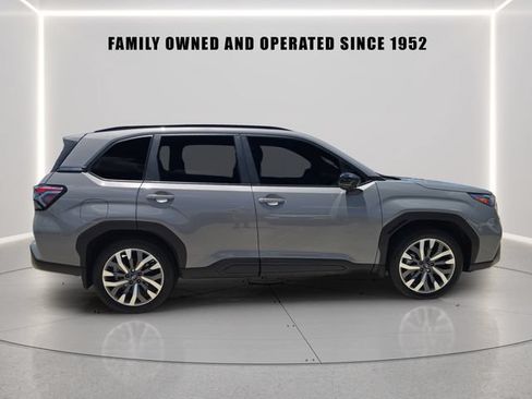 Certified 2025 Subaru Forester Touring w/ Popular Package - Touring AWD/4WD image 2