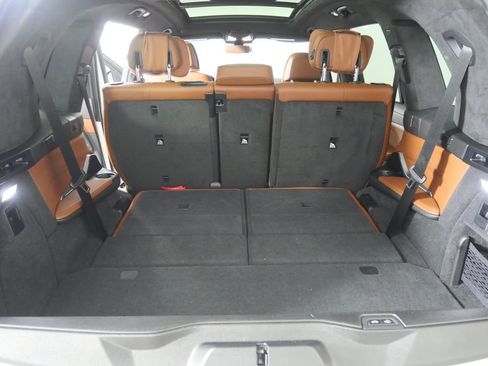 Used 2022 BMW X7 xDrive40i w/ M Sport Package image 20