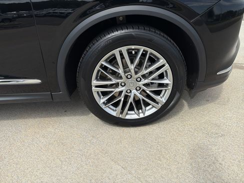 Certified 2023 Acura MDX SH-AWD w/ Advance Package image 8