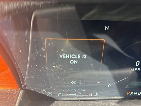 Used 2018 Lincoln Navigator Reserve w/ Technology Package image 16