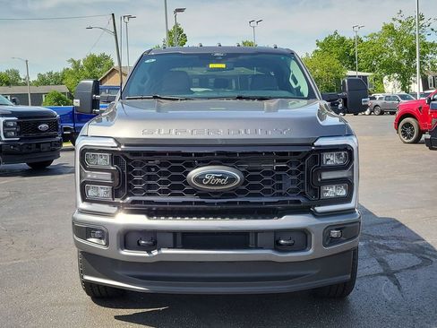 New 2026 Ford F250 XLT w/ XLT Premium Package AWD/4WD image 2