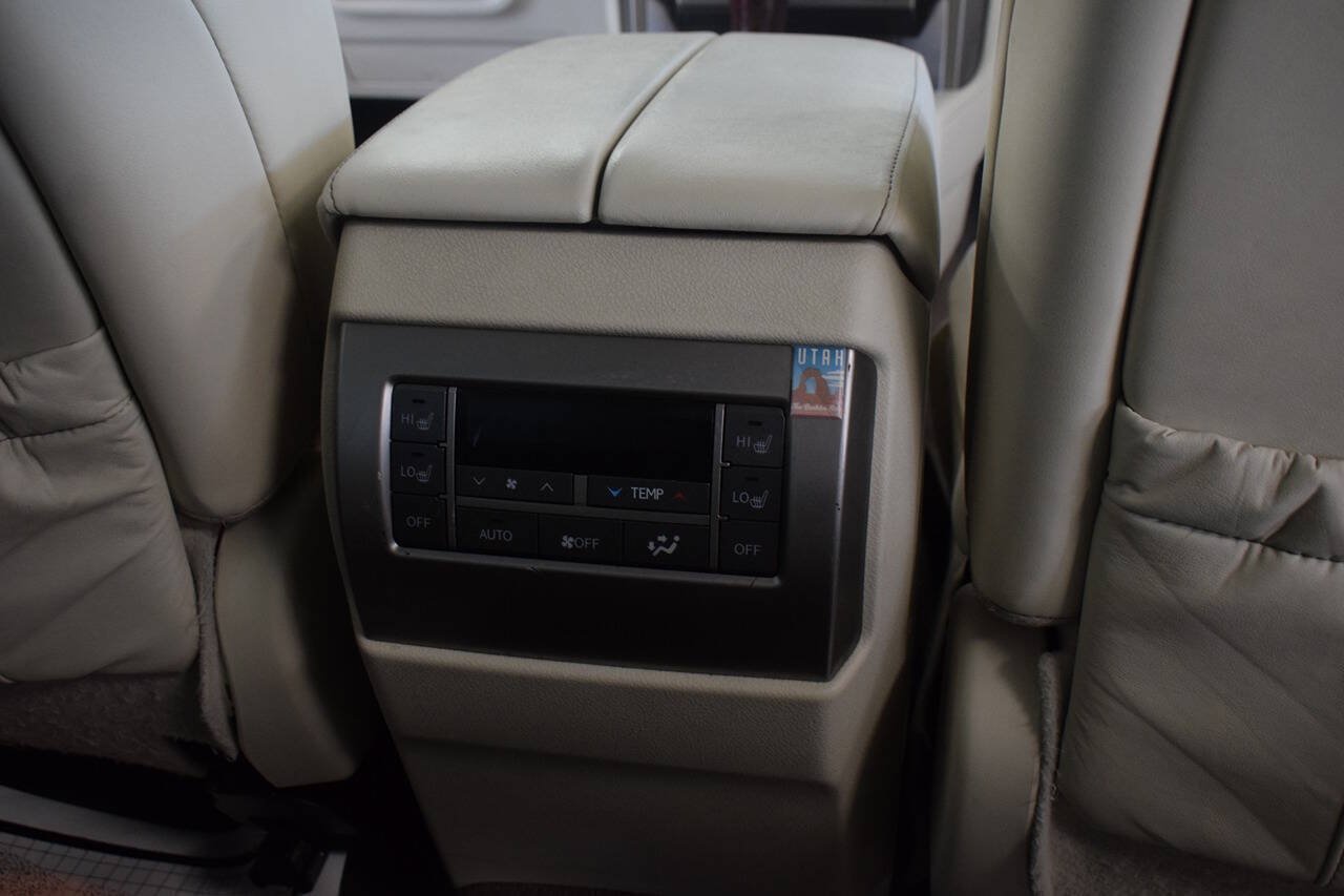 Used 2014 Lexus GX 460 w/ Premium Package AWD/4WD image 30