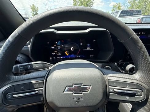 Certified 2024 Chevrolet Colorado Trail Boss w/ Advanced Trailering Package AWD/4WD image 11