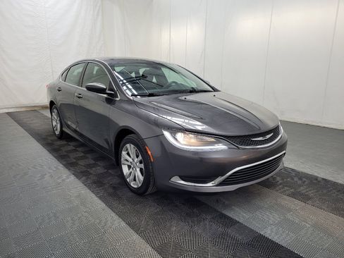 Used 2016 Chrysler 200 Limited image 13