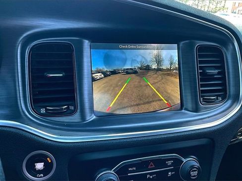 Used 2018 Dodge Charger R/T w/ Blacktop Package image 17