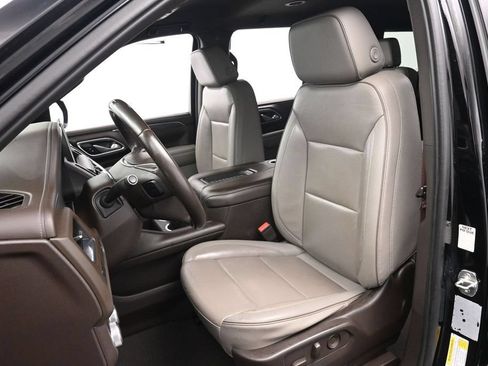 Used 2021 GMC Yukon SLT RWD image 12