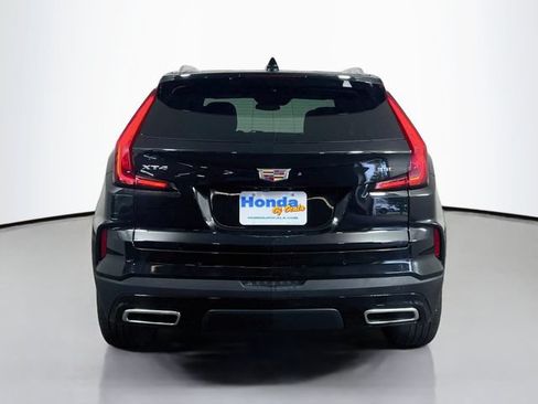 Used 2025 Cadillac XT4 Premium Luxury FWD image 22