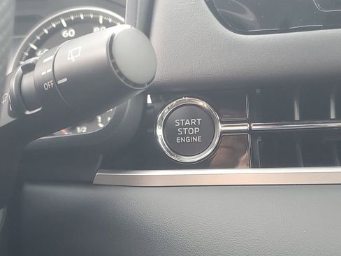 New 2026 Mitsubishi Outlander LE AWD/4WD image 23
