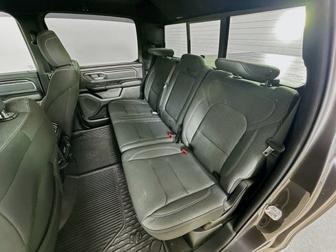 Used 2021 RAM 1500 Big Horn AWD/4WD image 33