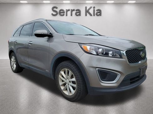Used 2018 Kia Sorento AWD image 7
