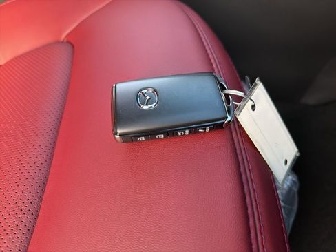 New 2025 MAZDA CX-5 Carbon Edition image 27