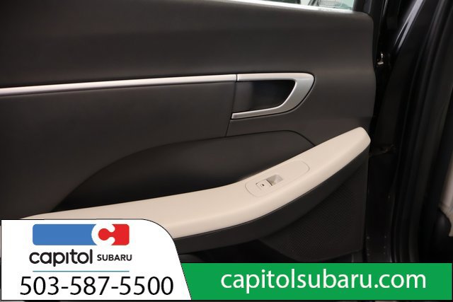 Used 2025 Hyundai Sonata SEL FWD image 29