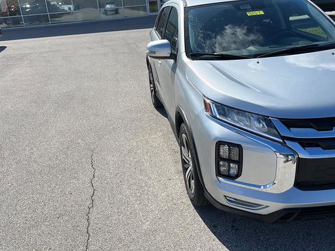 Used 2026 Mitsubishi Outlander Sport ES image 10