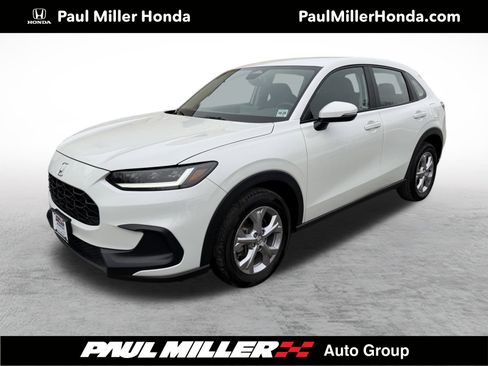 Used 2024 Honda HR-V LX image 1