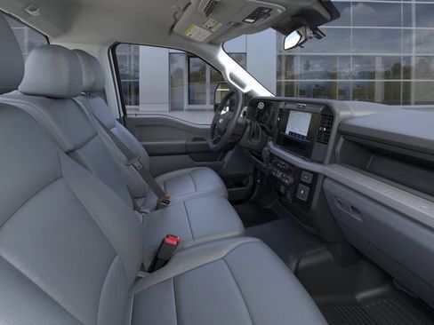 New 2025 Ford F550 image 35