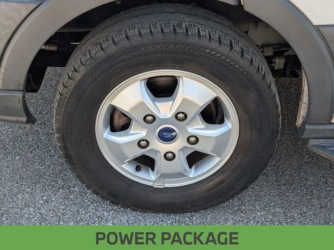 Used 2018 Ford Transit 350 XLT RWD image 11