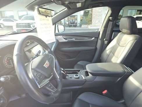 Used 2022 Cadillac XT5 Sportv image 35