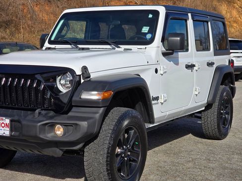 Used 2021 Jeep Wrangler Unlimited Sport image 52